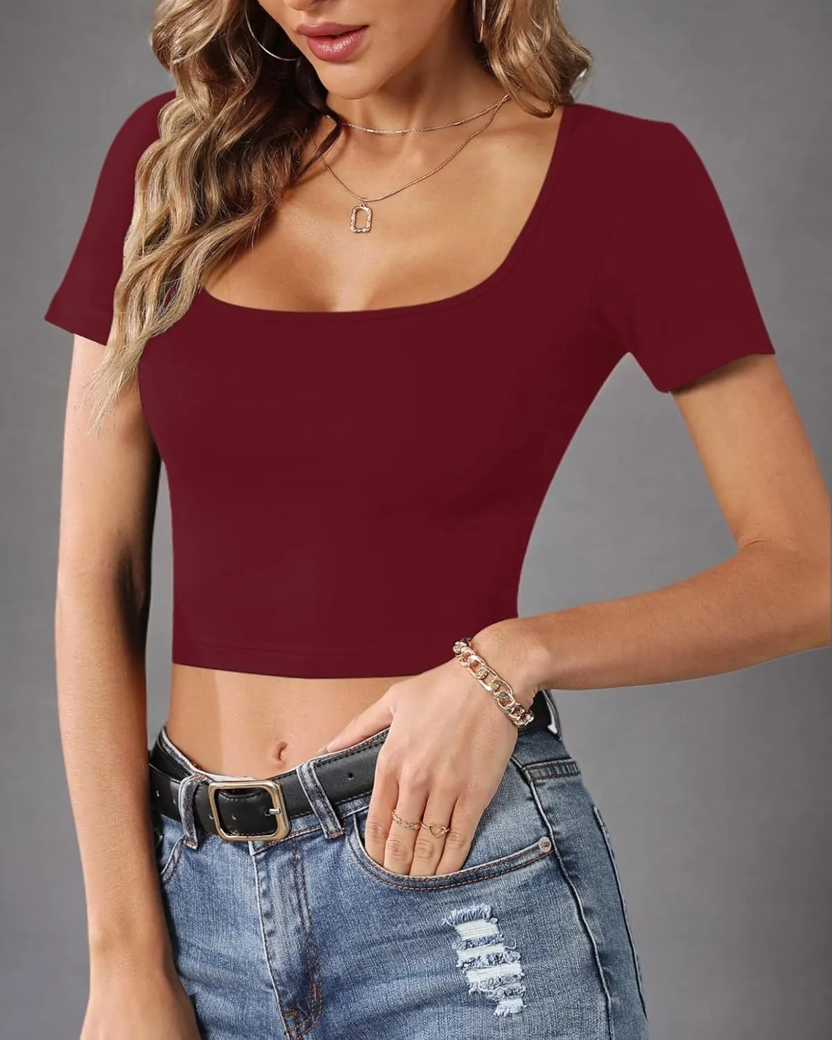 CLOZOZ Crop Tops for Women Square Neck Tops Short Sleeve Crop Tops Basic Cropped T Shirts for Women Slim Fit Crop T-Shirt