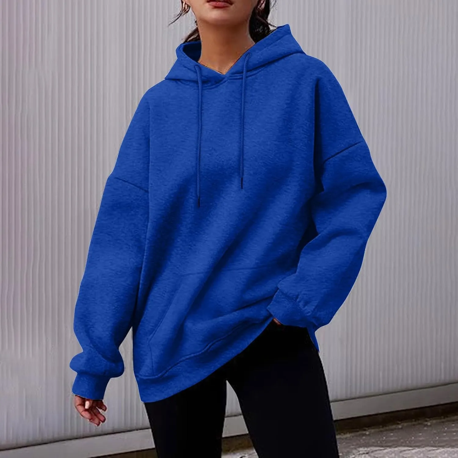 Hoodies for Women Fleece Long Sleeve Crew Neck Oversized Sweatshirts Casual Fall Pullover Sweaters with Pockets
