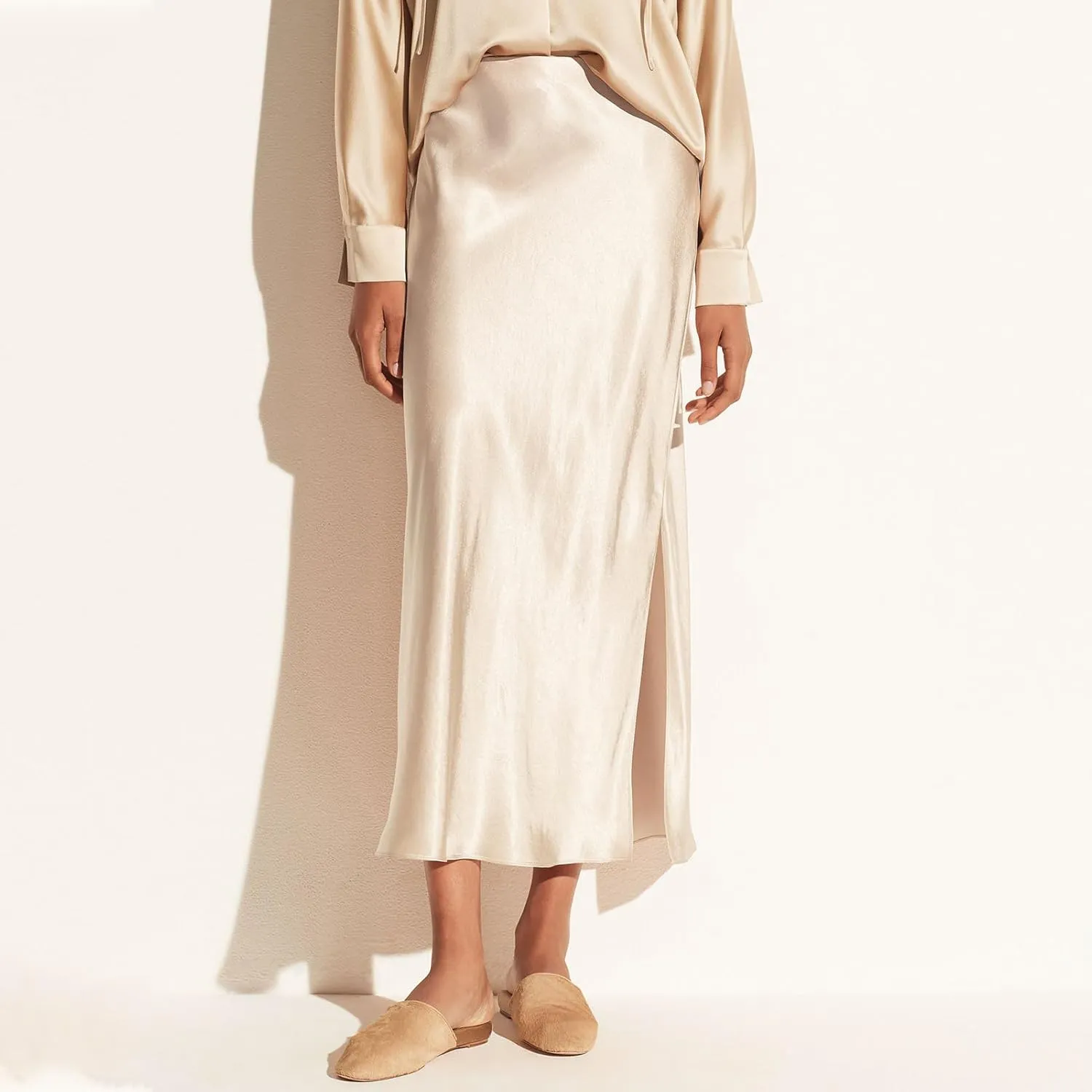 Long Satin Skirts for Women with Slit Silk Skirts Elastic High Waist Side Split Maxi Skirts Flared Casual A Line Midi Skirt