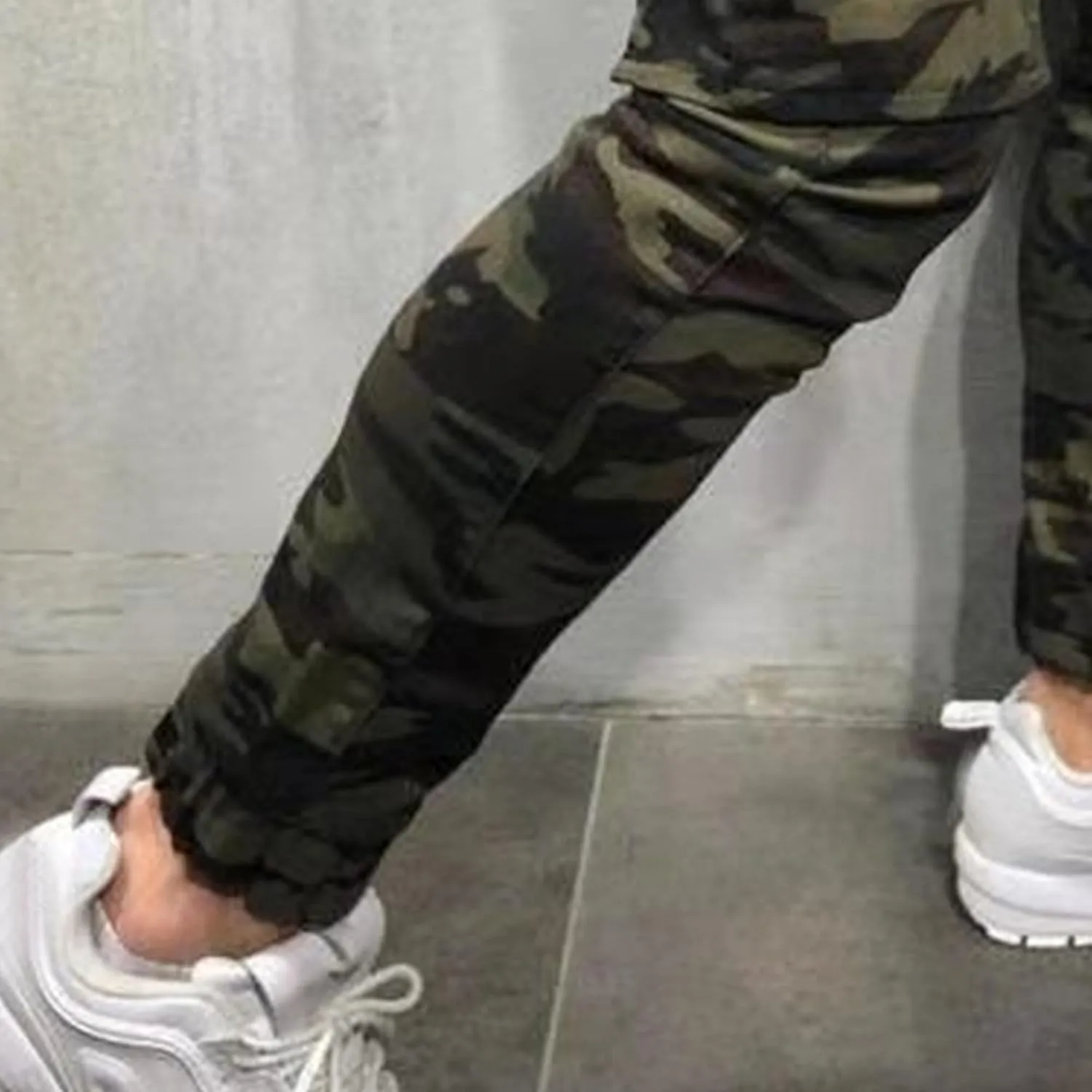 Mens Cargo Multi Pocket Denim Pants Slim Fit Casual Workout Jeans Biker Moto Washed Straight Jean