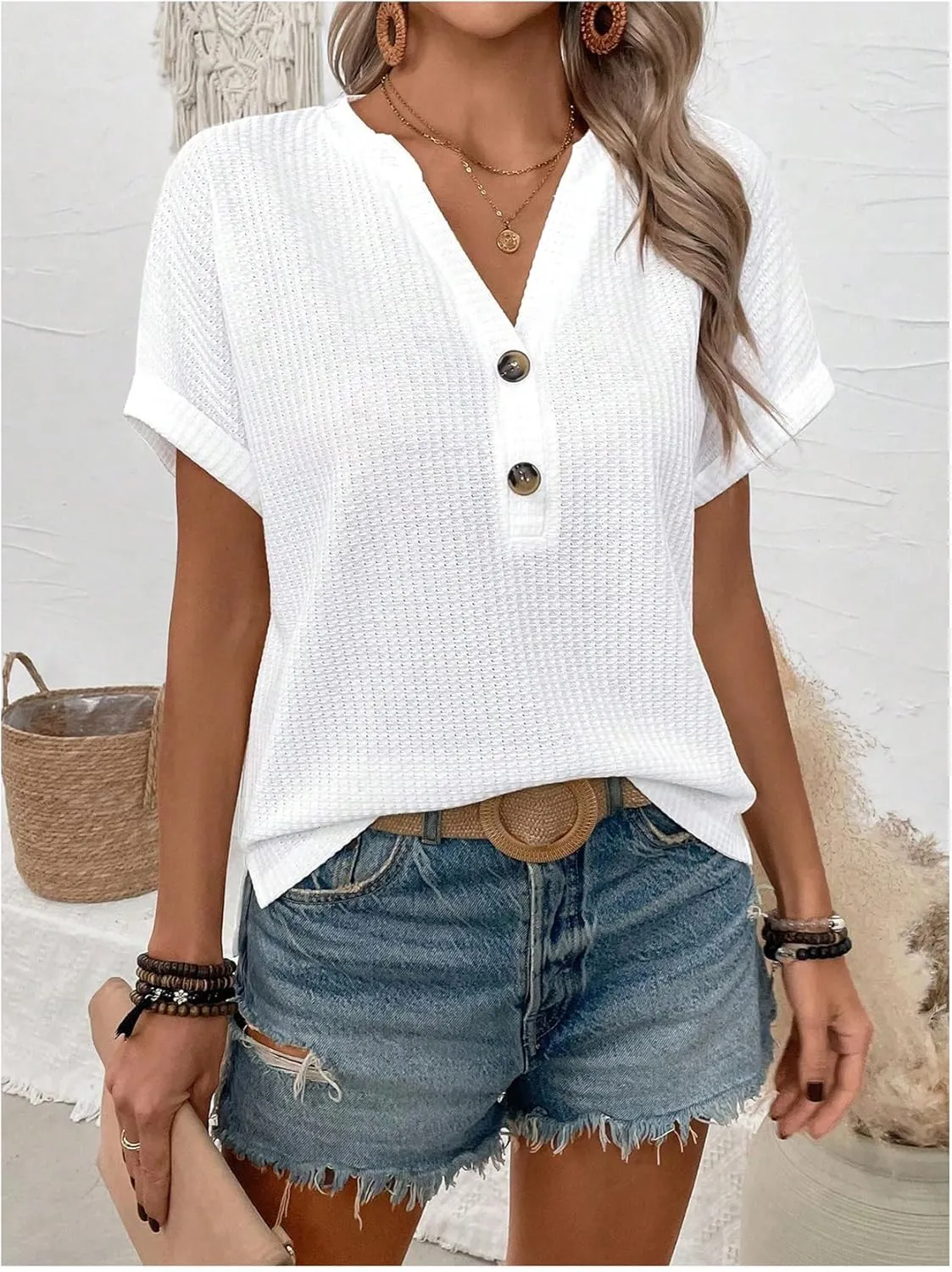 OYOANGLE Women's Textured Button Front V Neck Short Sleeve Tee Shirt Summer Casual Tees