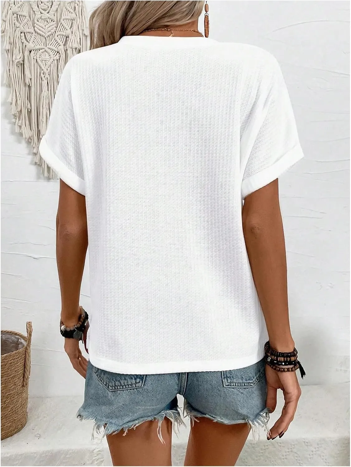 OYOANGLE Women's Textured Button Front V Neck Short Sleeve Tee Shirt Summer Casual Tees