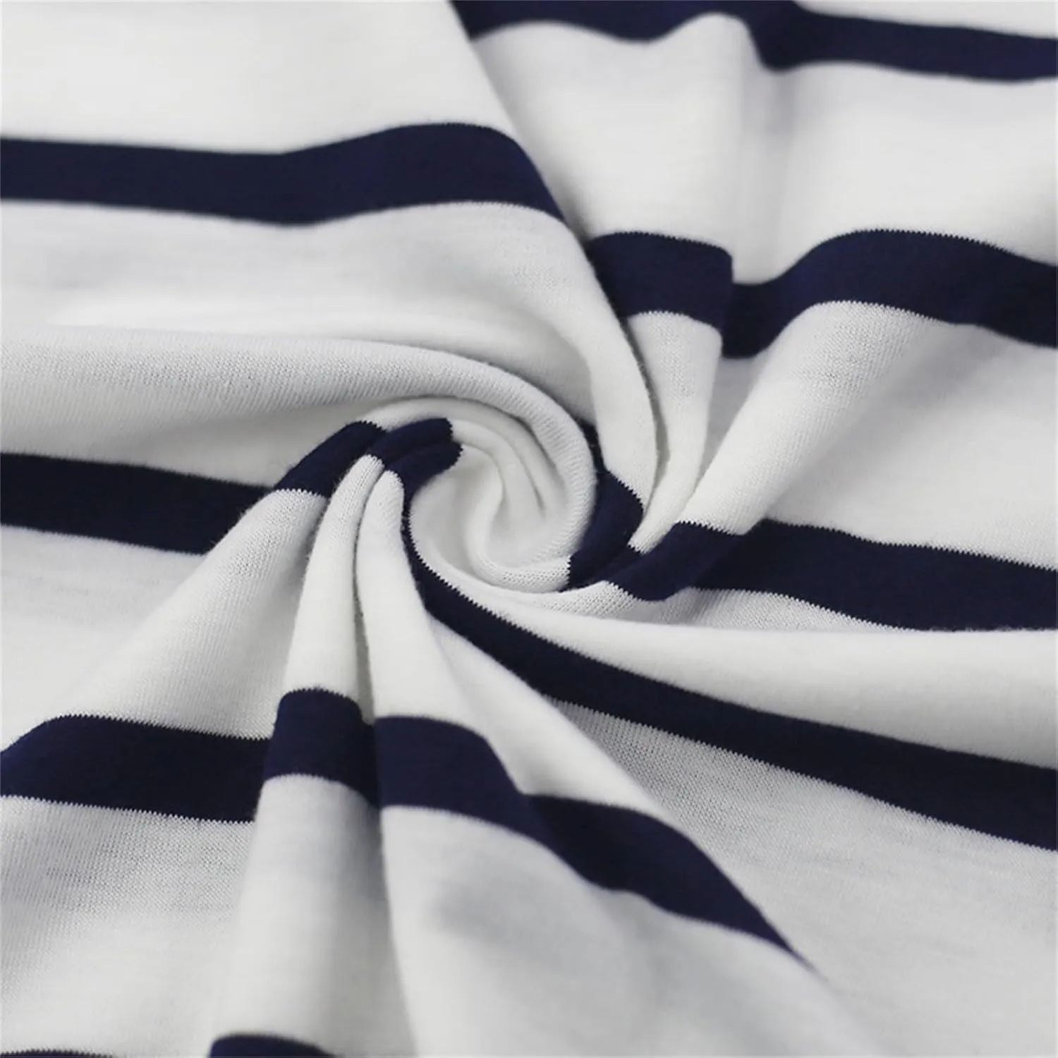 Striped Shirts for Men Short Sleeve Crewneck Neck T-Shirts with Pocket Classic Basic Tees Fashion Summer Shirt Tops