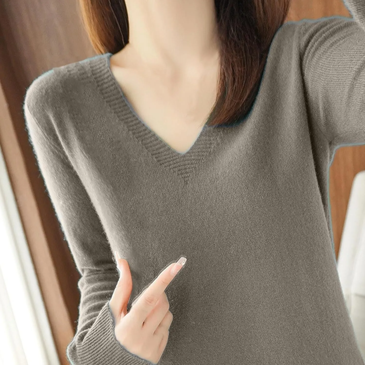 V Neck Cashmere Sweater for Women Fashion Soft Warm Long Sleeve Sweaters Solid Color Lightweight Cozy Trendy Outfits